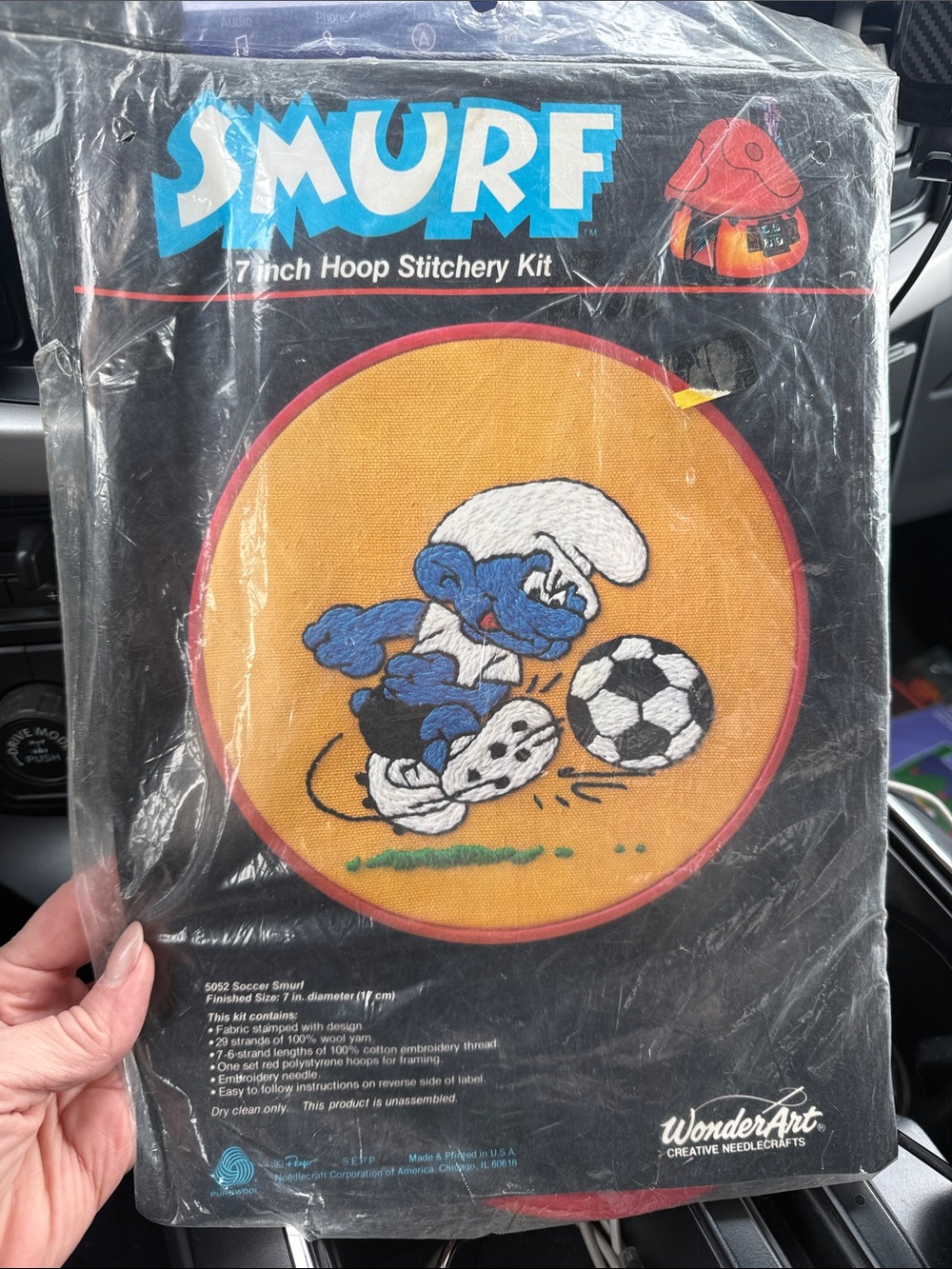 WonderArt Smurf Soccer Hoop Stitchery Kit - Blue, White, Black, Yellow.